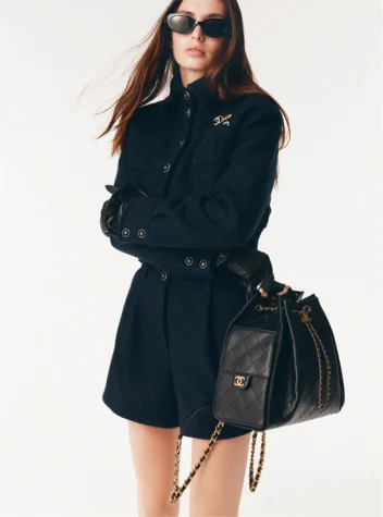 Macaquinho preto Chanel